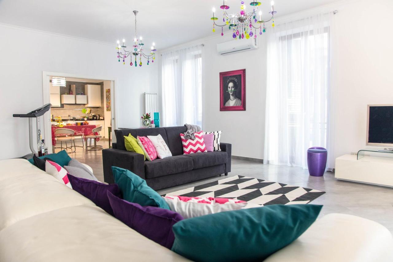 Ferdinando Arthouse Oversized Modern Apartment - By Gocce Team Неаполь Екстер'єр фото